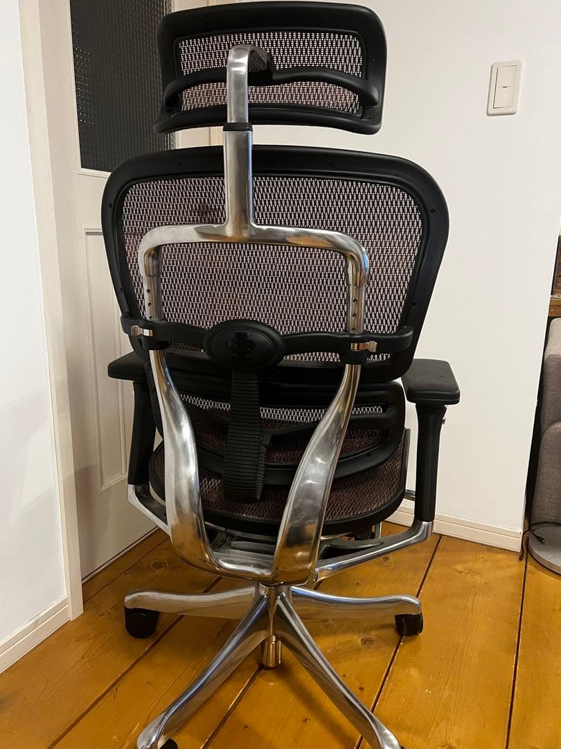 ほぼ未使用　エルゴヒューマンプロ　オットマン