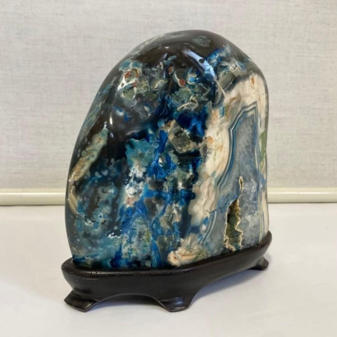 瑪瑙 メノウ 鑑賞石 飾り石 置物 オブジェ 木製 台座付き 青 ブルー