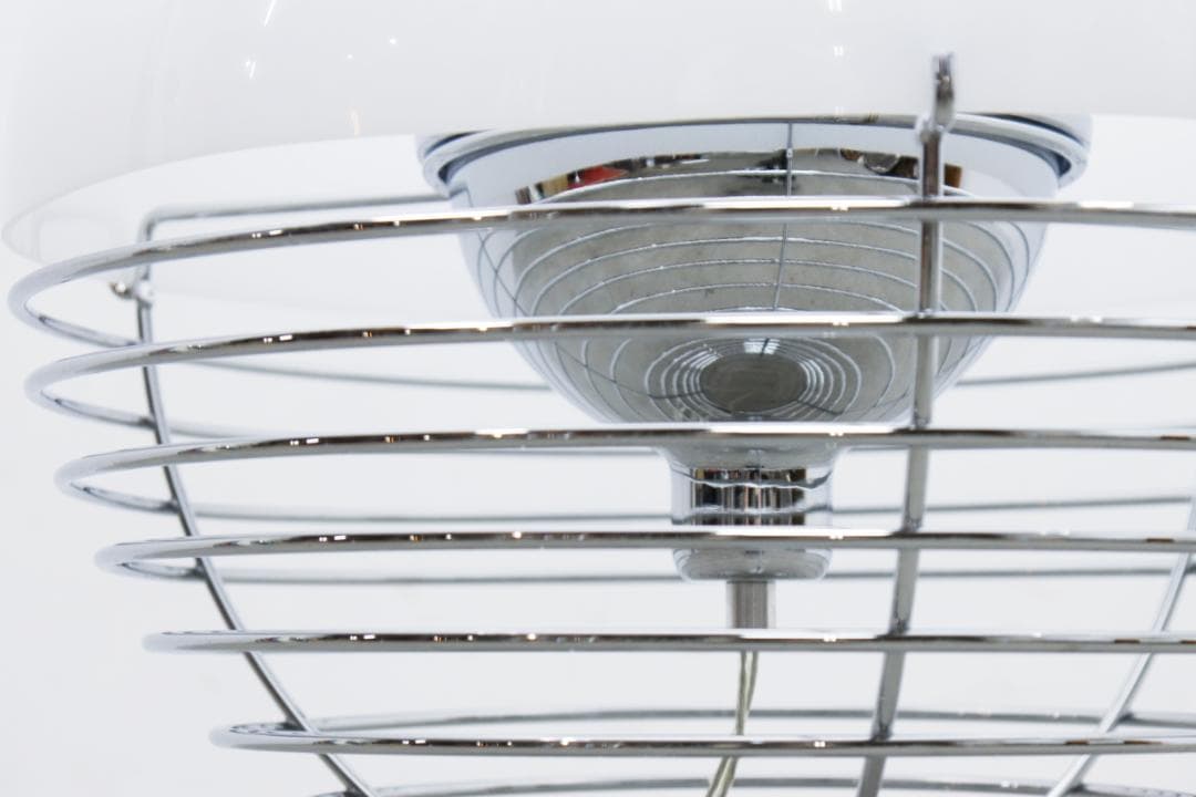 未使用 正規品 ヴェルナー パントン ワイヤーランプ ホワイト 北欧 照明 白