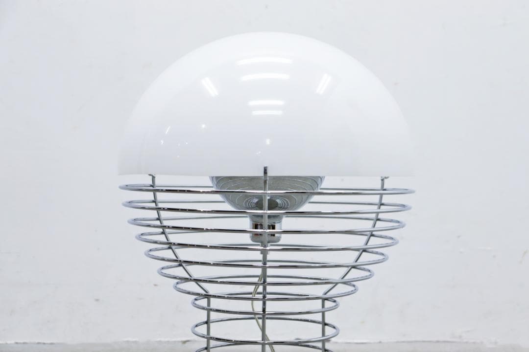 未使用 正規品 ヴェルナー パントン ワイヤーランプ ホワイト 北欧 照明 白