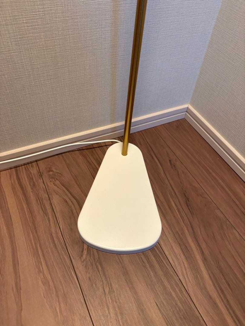 ルイスポールセン　フロアーランプVL38