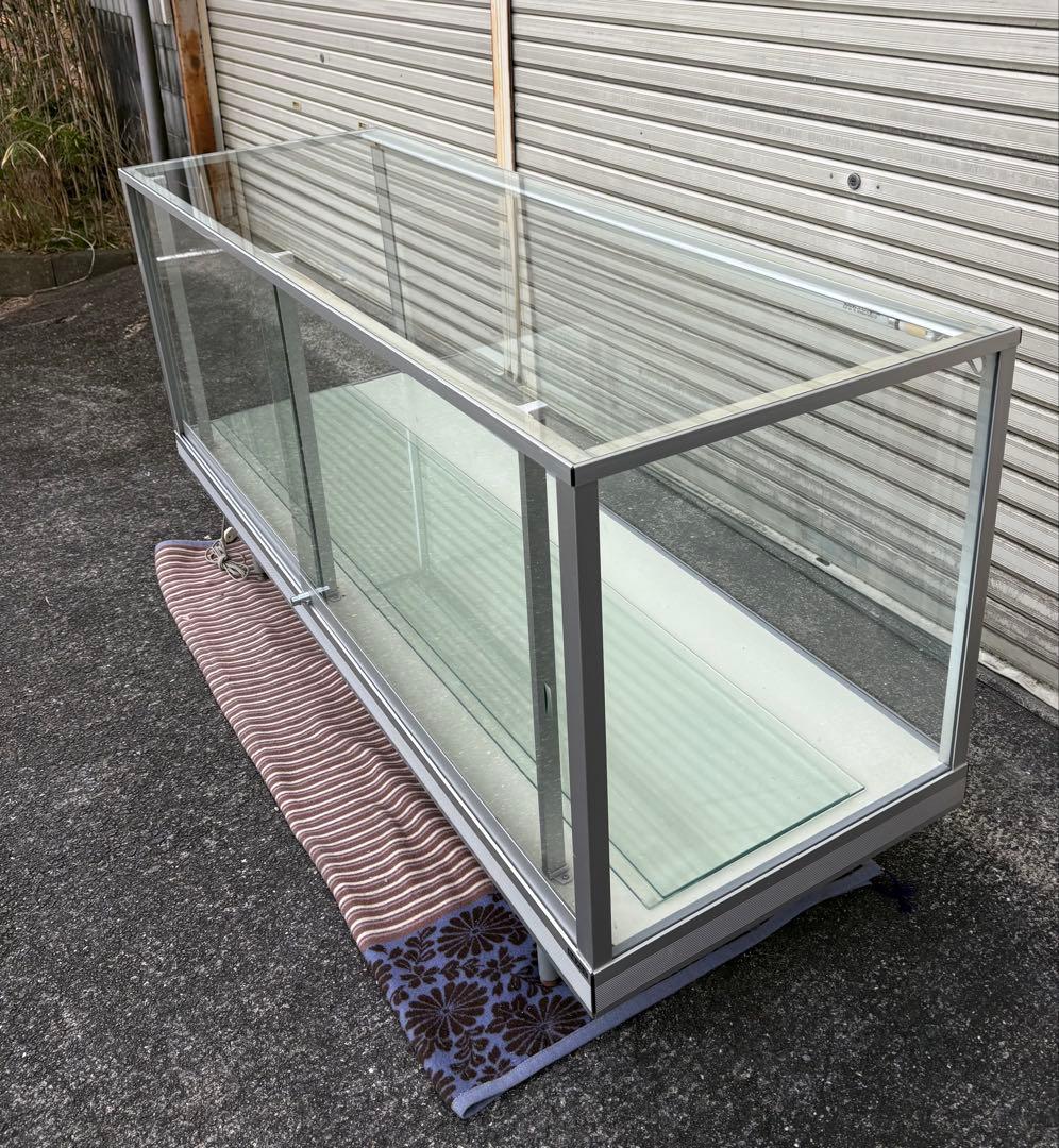 【美品】レトロなショーケース 大型 照明付き