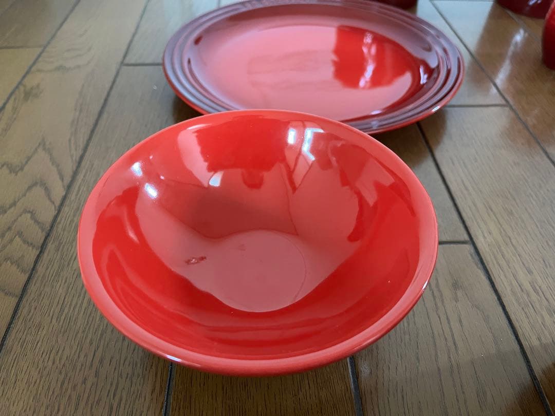 ル・クルーゼの茶碗セット　マグカップ（エッフェル塔）　ソルト＆ペッパー入れ