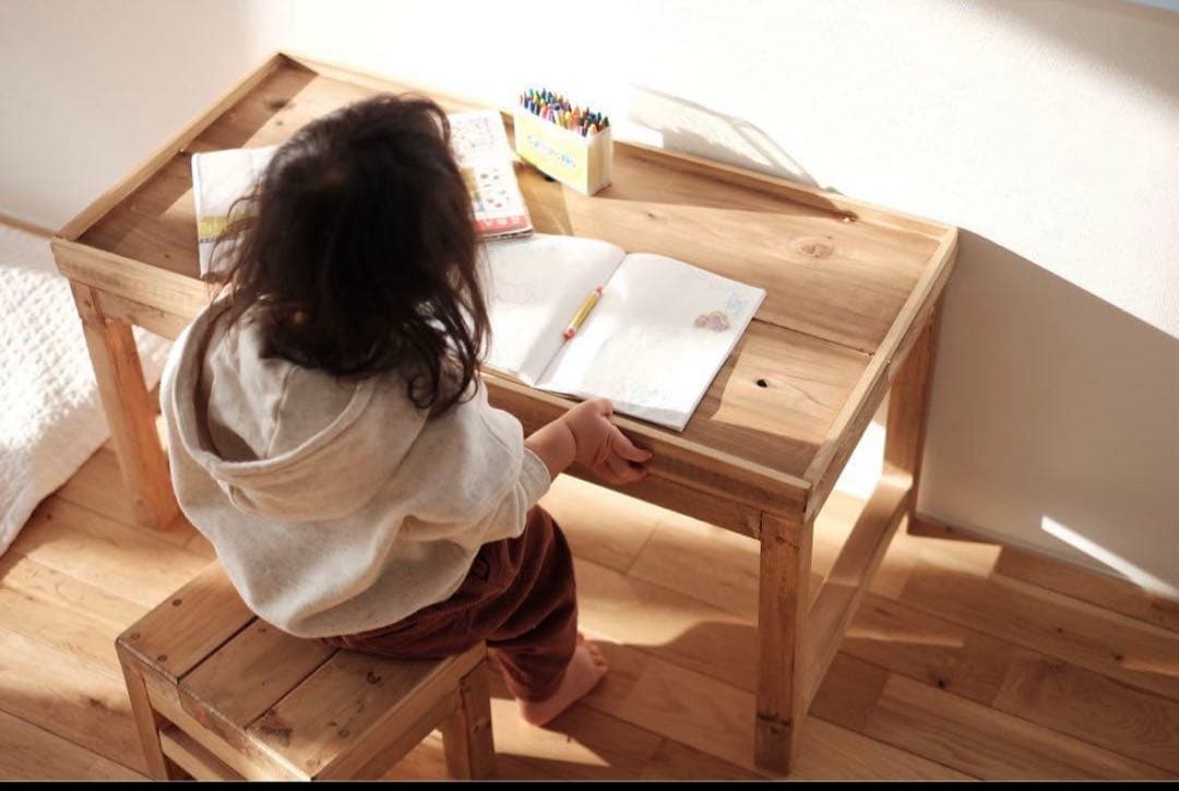 キッズテーブル　子供机　オーダーメイド可能