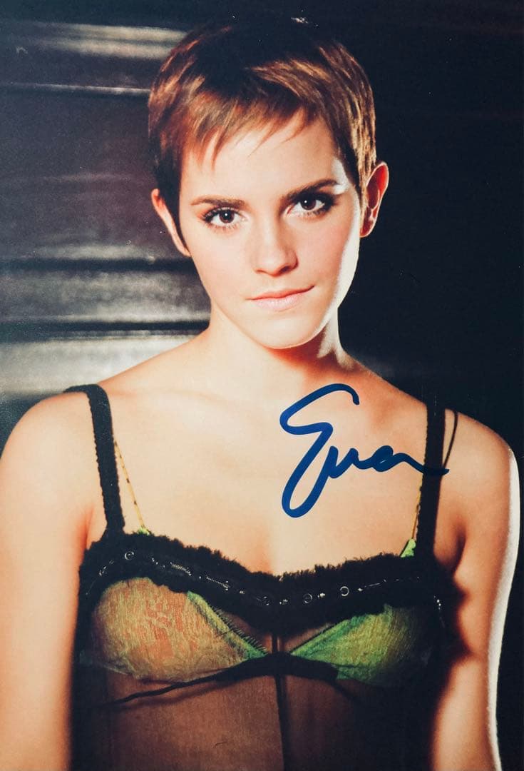 エマ・ワトソン 直筆サイン入り写真 ハリーポッター 美女と野獣 Dj1