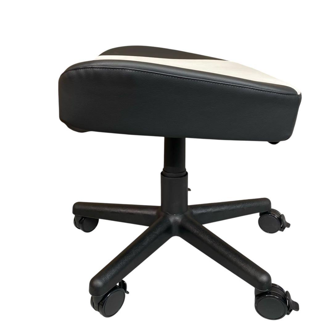 AKRacing ゲーミングチェア オットマン フットレスト ホワイト✖️ブラック