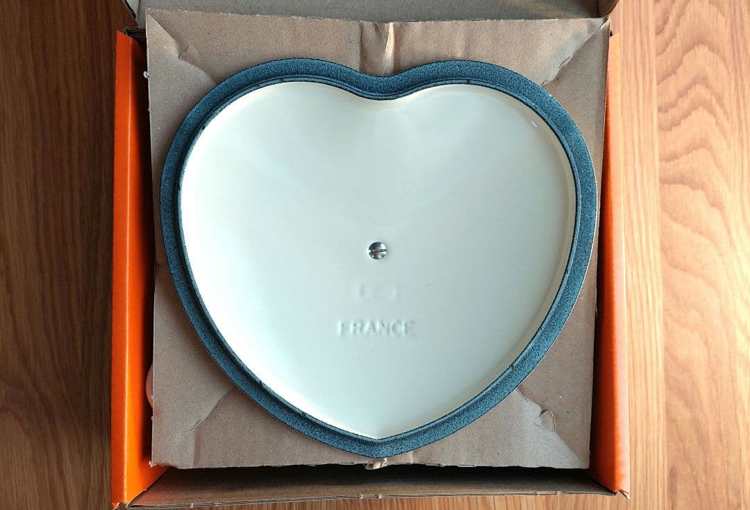 ちーちゃん【新品・未使用】ココットダムール ループ メレンゲ　ハートつまみ