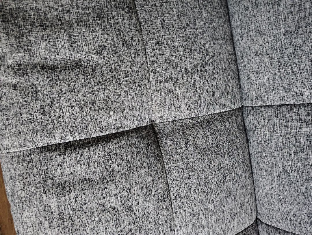 グレーのリクライニング2人掛けソファ