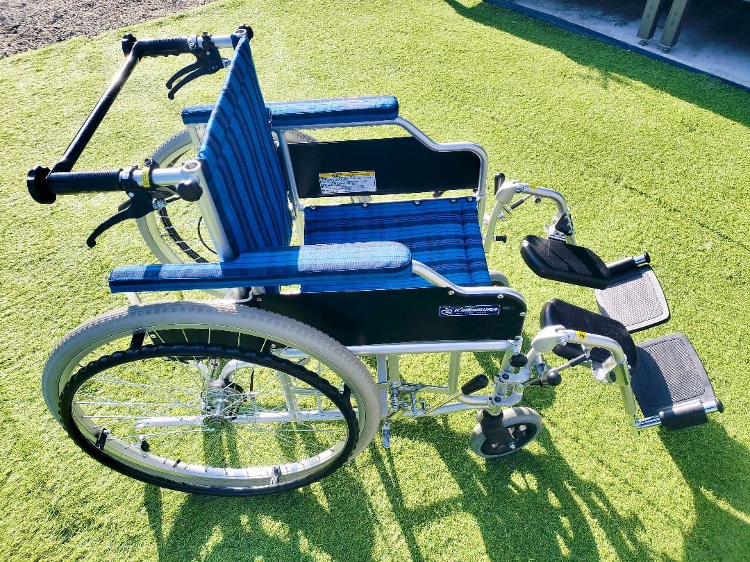 カワムラサイクル アルミフレーム 自走兼介助用 リクライニング 青紫ストライプ