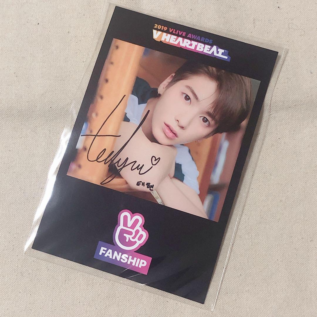 TXT テヒョン vlive HEARTBEAT 2019 サイン入 ポラロイド TOMORROW X TOGETHER '2019 VLIVE AWARDS V HEARTBEAT' Sketch