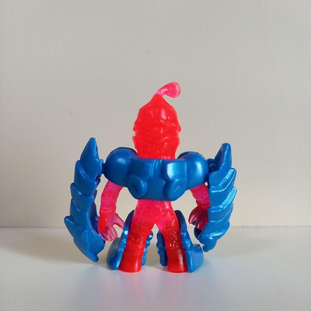 ウルトラマン超闘士激伝 消しゴム ケムール人 ミニフィギュア 希少