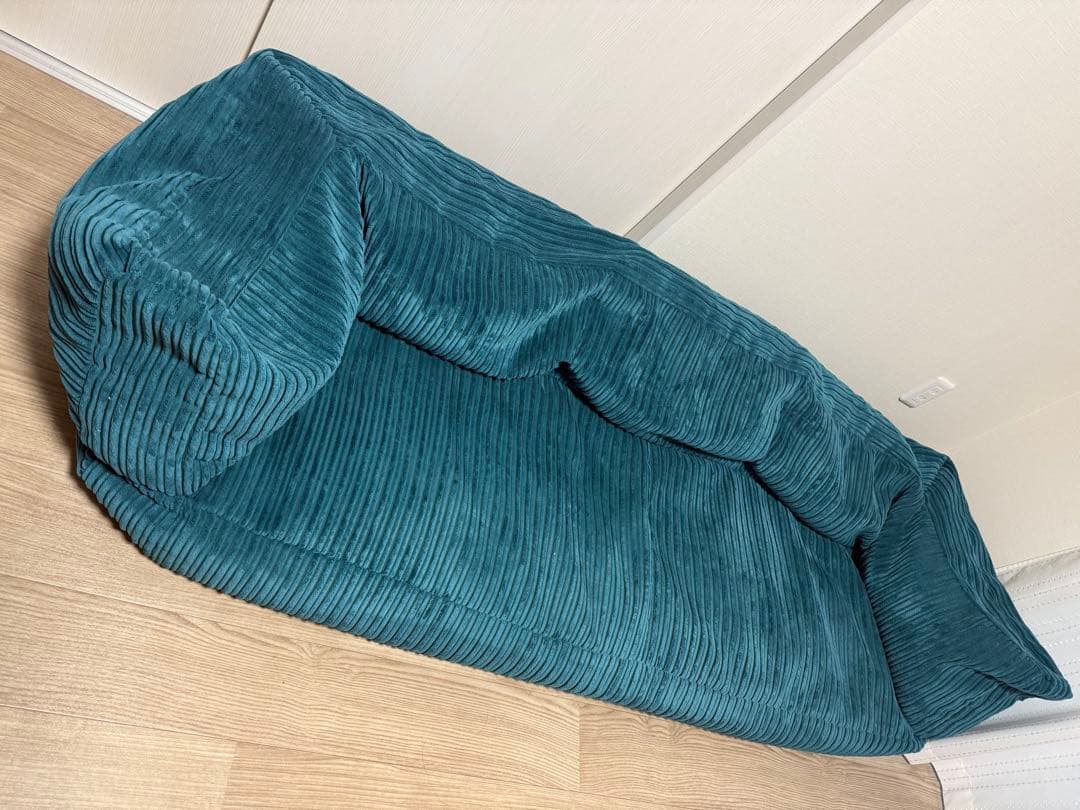 loungepug 3人掛けアルバートソファビーズクッション