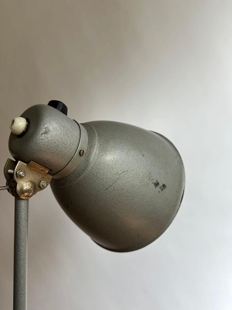 バウハウス50‘s industrial table rampアーム式照明ドイツ