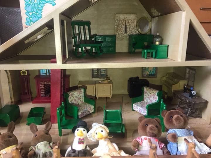 希少】 シルバニアファミリー デラックスハウス - メルカリ