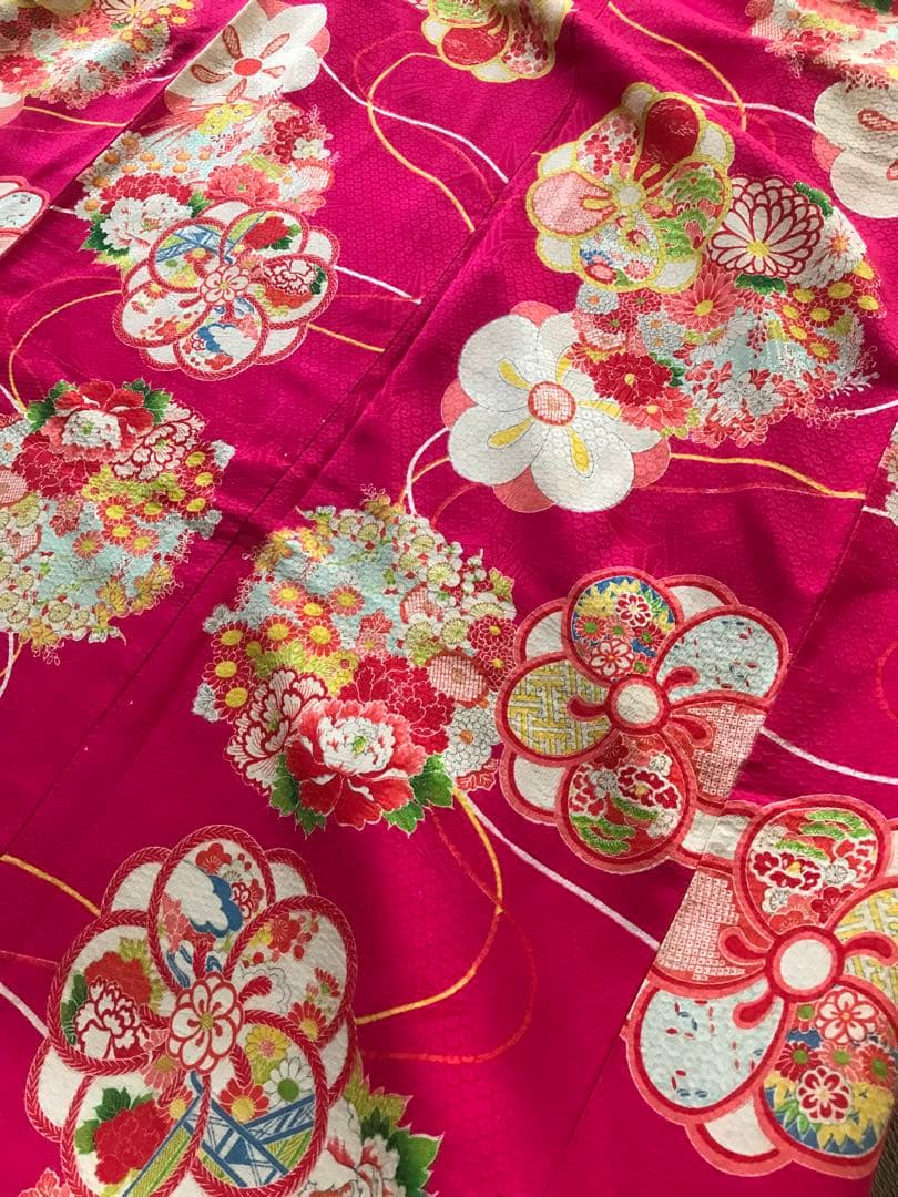 正絹 アンティーク着物 振袖 七五三 ◇ねじ梅 花丸紋 古典柄 濃ピンク