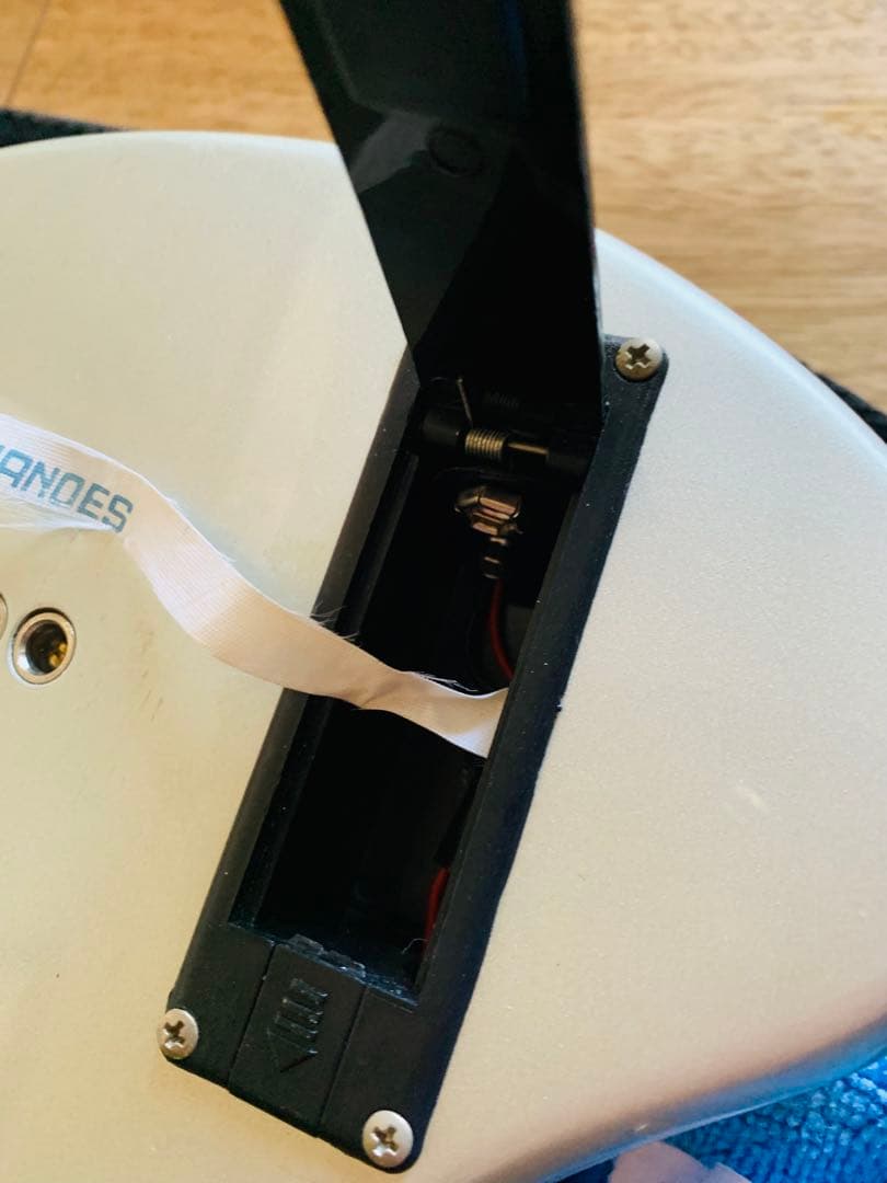 貴重美品【FERNANDES】エレキギター/ウルトラマンZO-3/ぞうさんギター