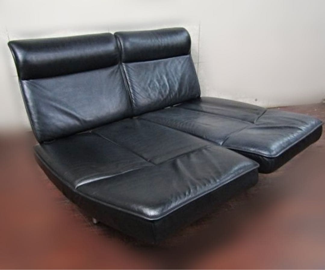 de Sedeデセデ黒総革可動2人掛けソファ　DS-450