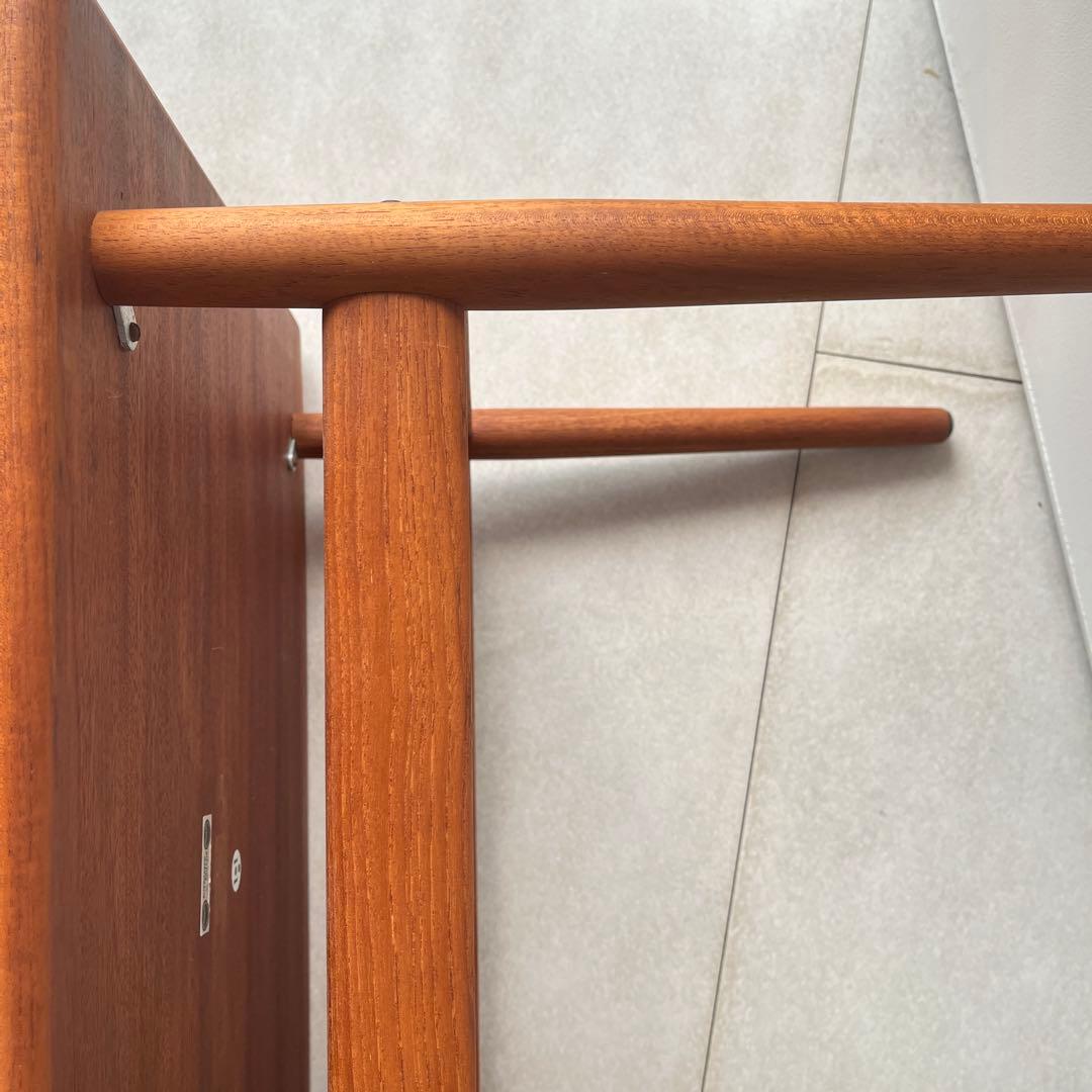 サイドテーブル by Grete Jalk（グレーテ・ヤルク）北欧アンティーク