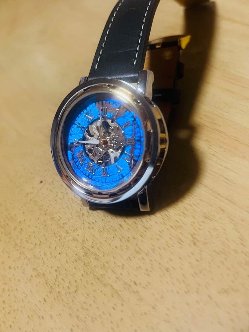 モルフォ蝶のクォーツ手巻き腕時計 世界に1つだけ。ベルト(ダークブラウン)金具金