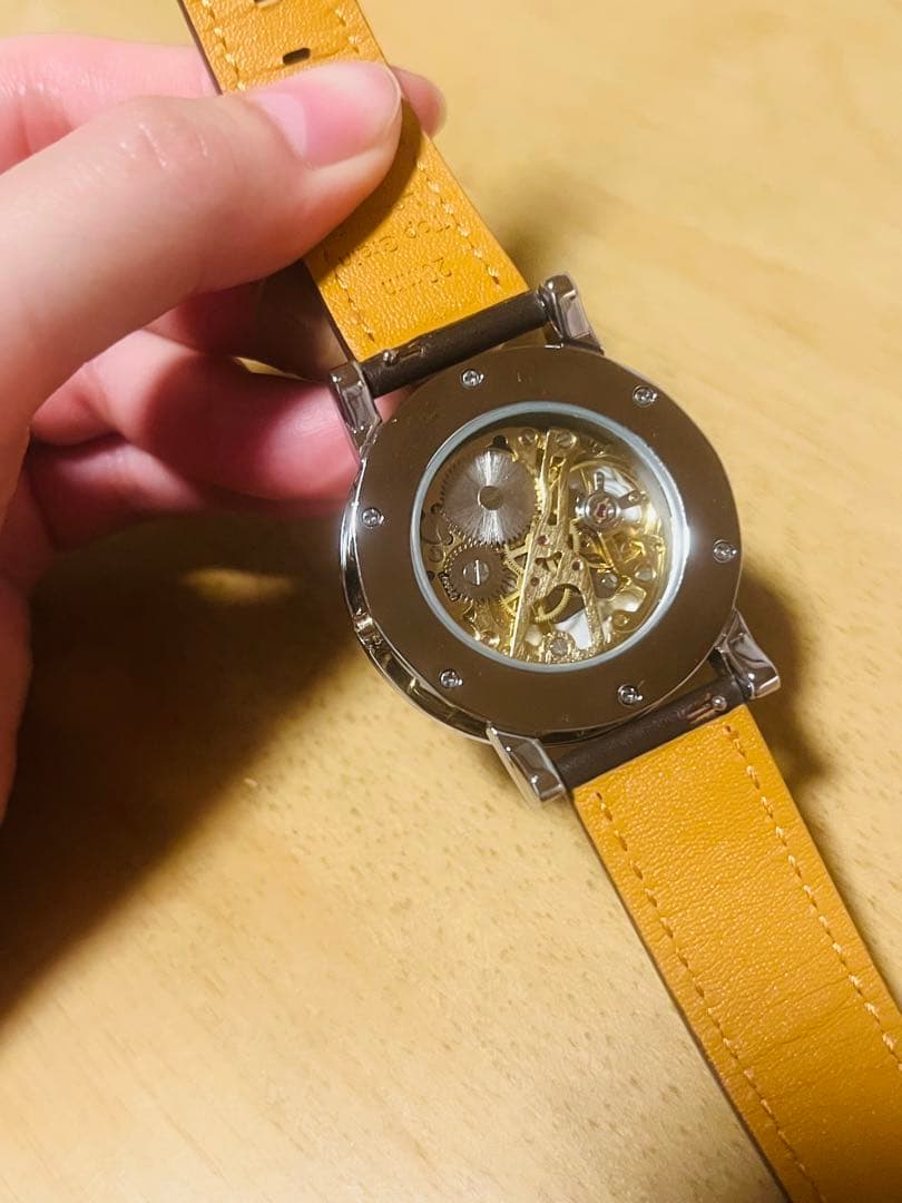 モルフォ蝶のクォーツ手巻き腕時計 世界に1つだけ。ベルト(ダークブラウン)金具金