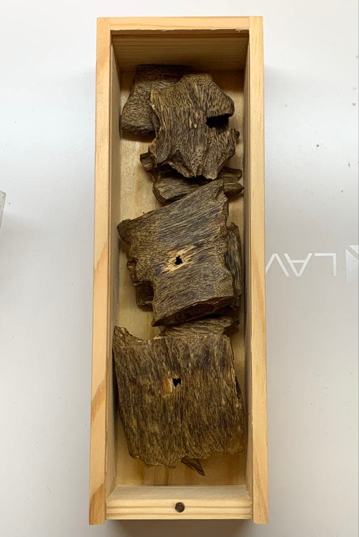 極上伽羅 沈香 香木 白伽羅：重さ:50g