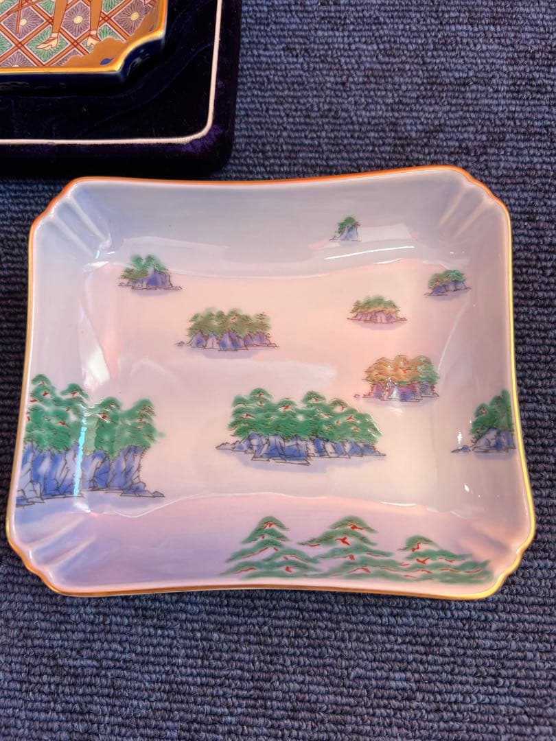 1252 深川製磁　絵皿　3客　金彩　未使用