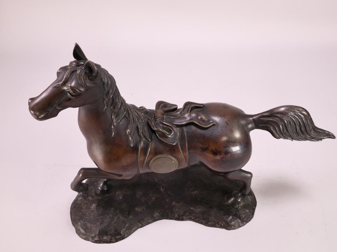 BK198　時代金工　古銅製　大名馬　置物　床飾　ブロンズ像　家紋　武田菱
