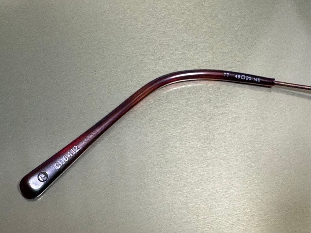 ✴︎美品✴︎ とてもオシャレな茶色メガネフレーム　　レンズ無し　伊達メガネ