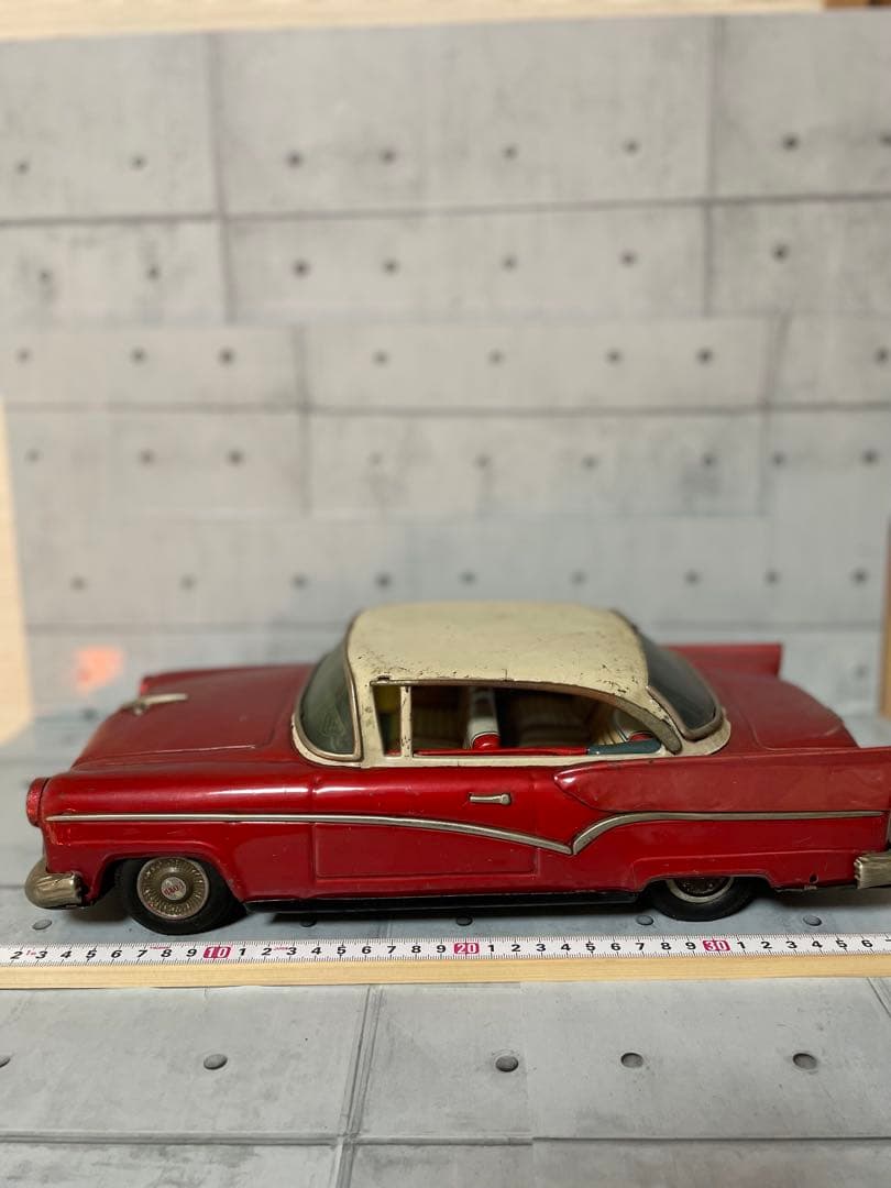 1950年代フォードファーレーンブリキ　ヨネザワ製約400mmブリキフリクション