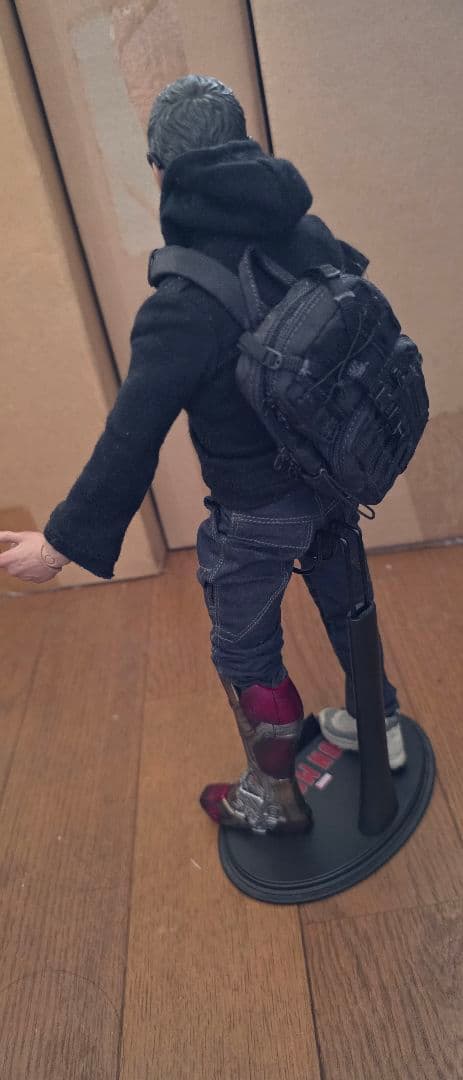 hottoys 『アイアンマン３』トニー・スターク（マンダリン邸襲撃版）