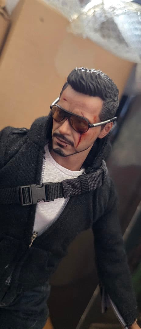 hottoys 『アイアンマン３』トニー・スターク（マンダリン邸襲撃版）