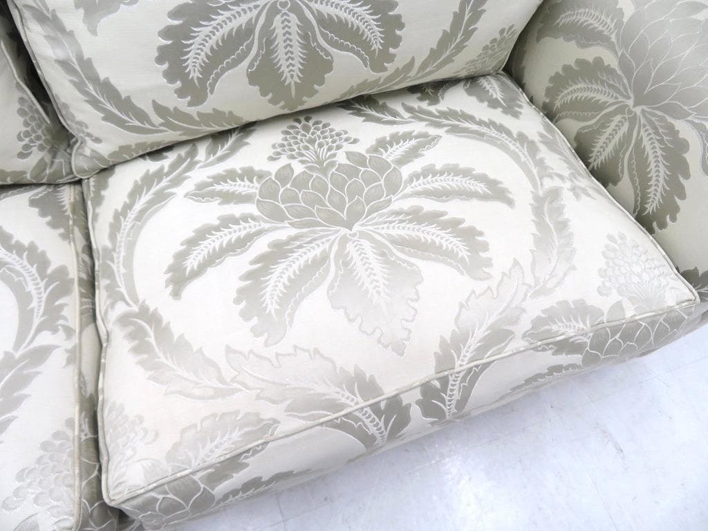 展示品　IDC大塚家具　デュレスタ　3人掛けソファ　トリプルソファ　モダン