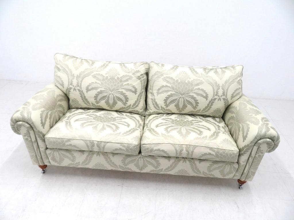 展示品　IDC大塚家具　デュレスタ　3人掛けソファ　トリプルソファ　モダン