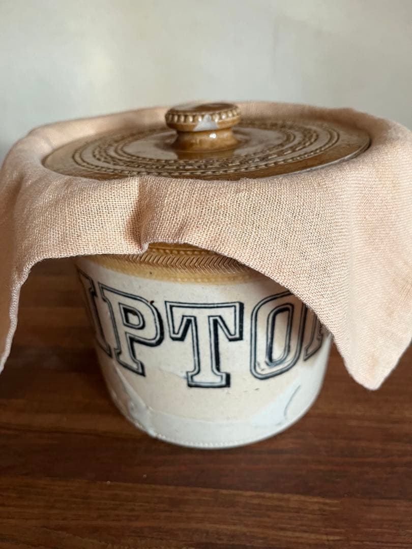 アンティーク紅茶葉壺、専門店使用。