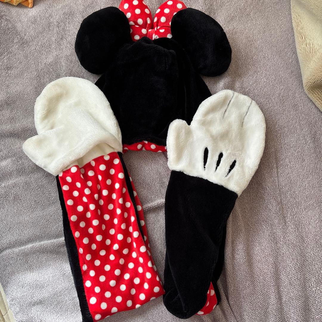 ミニー マフラーキャップ ファンキャップ ディズニー 赤 ドット - メルカリ