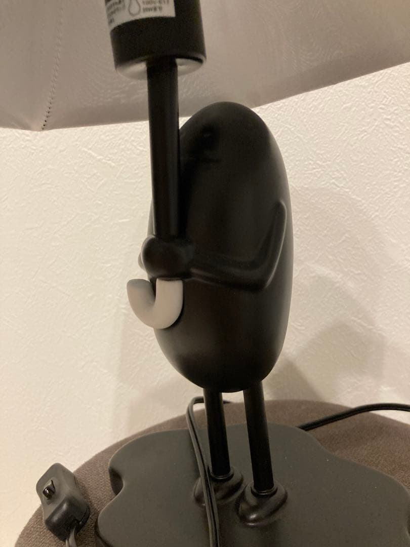 グラニフ　ビューティフルシャドー　テーブルランプ　ネイビー