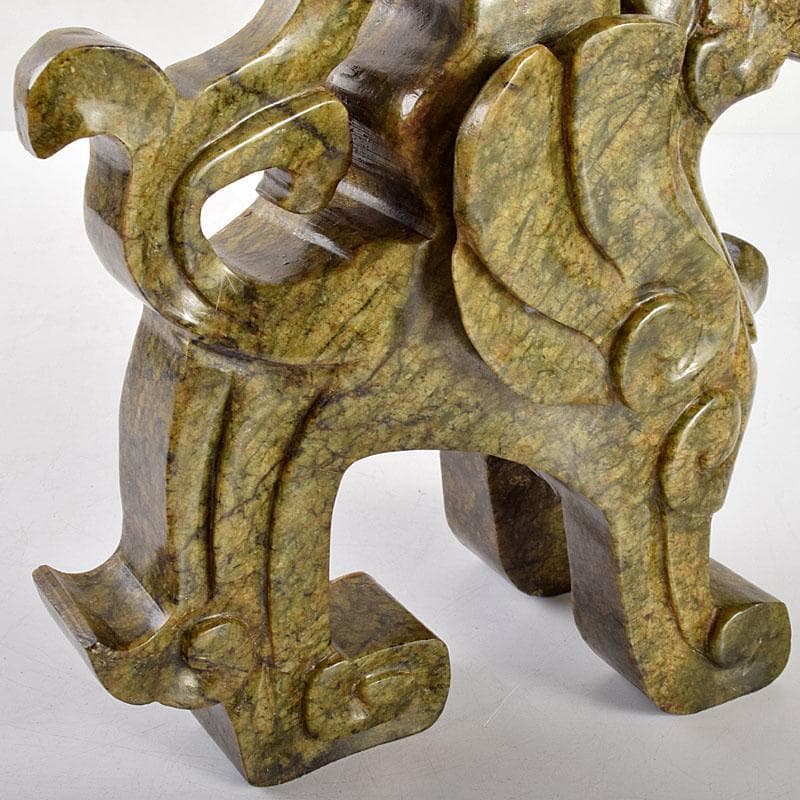 中国 玉石碧玉彫刻 龍鈕蓋爐 獅子香炉 飾壷 唐木台付 M 4741B - メルカリ