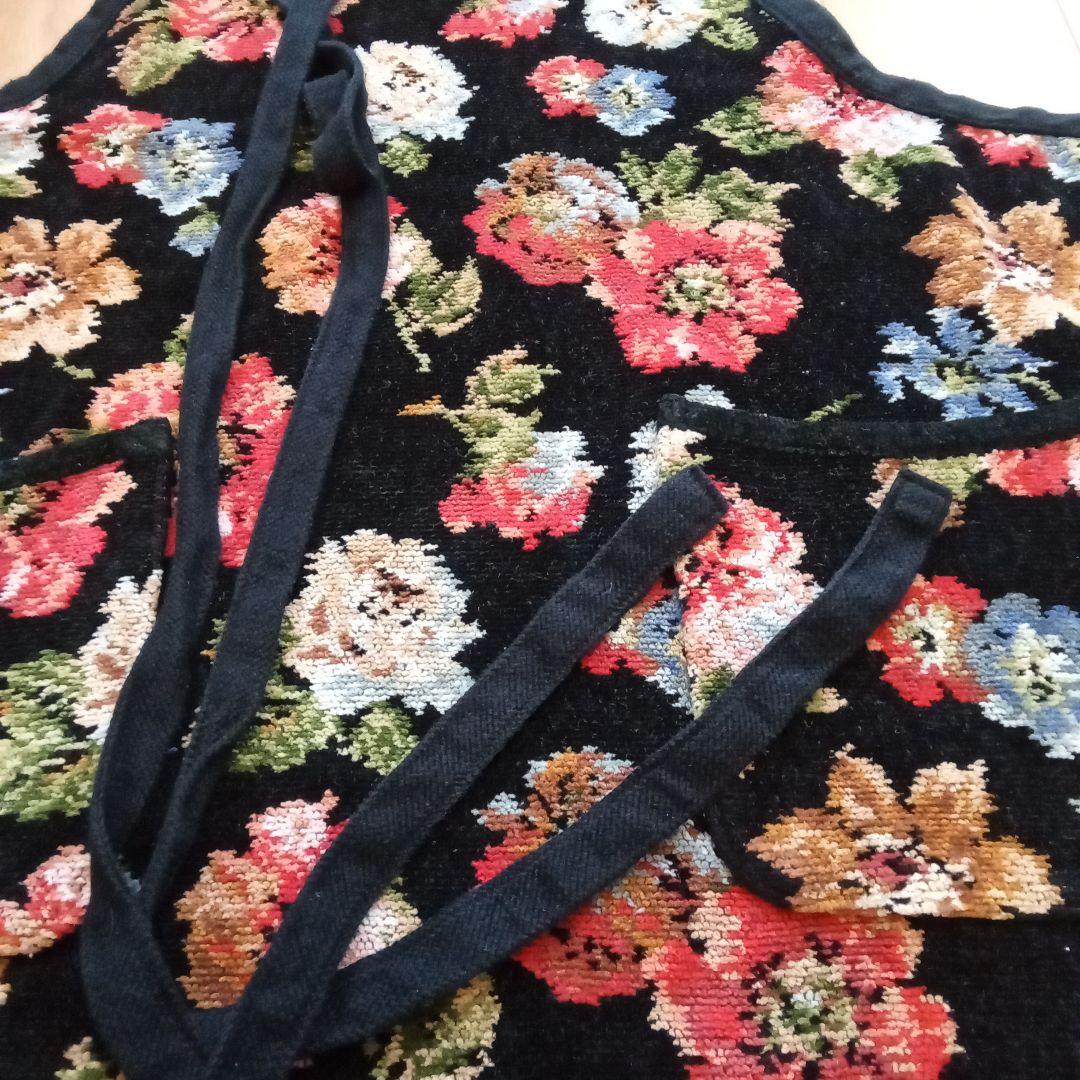 花柄エプロン　　FEILER　　美品