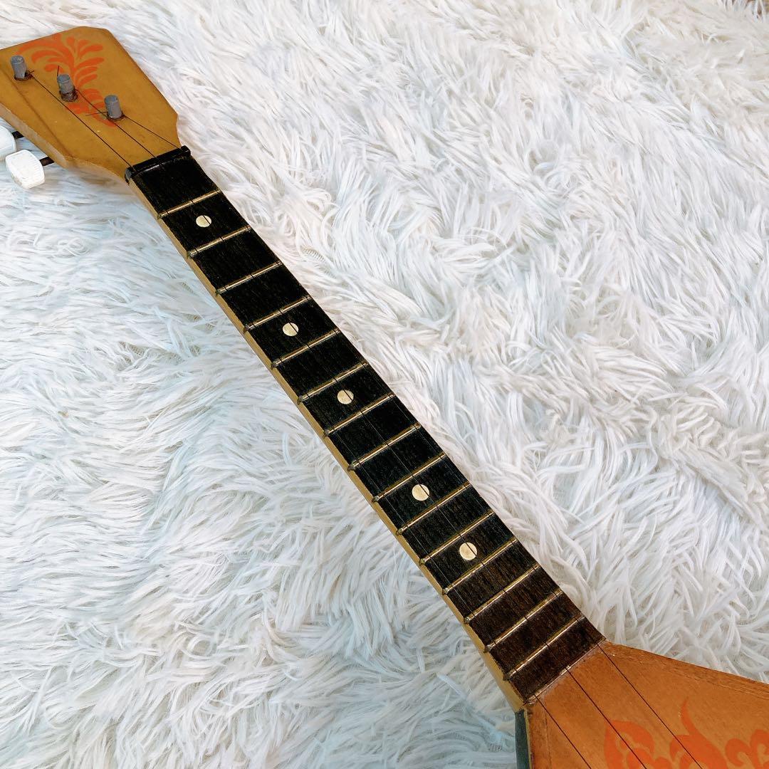 バラライカ ロシア民族楽器 弦楽器 - メルカリ