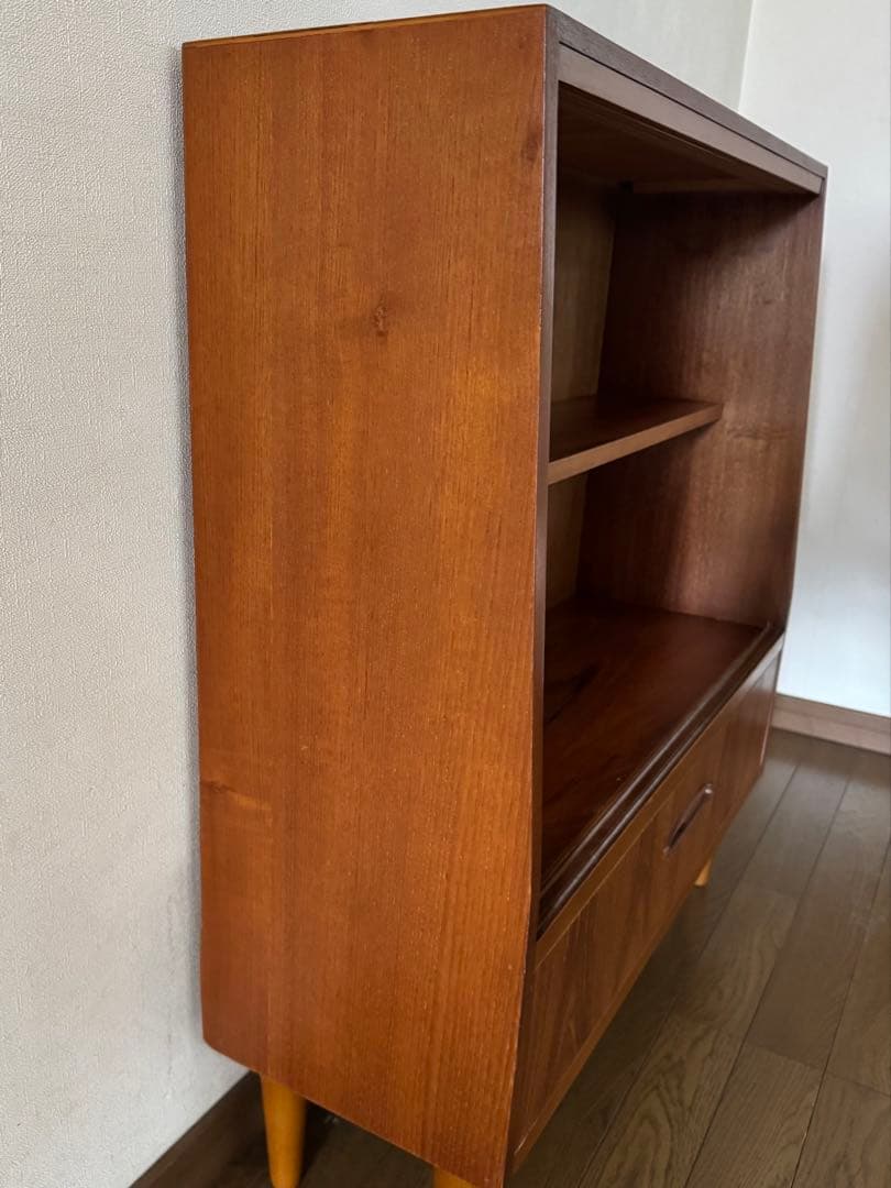 イギリス/ヴィンテージ/チーク材/ガラスキャビネット