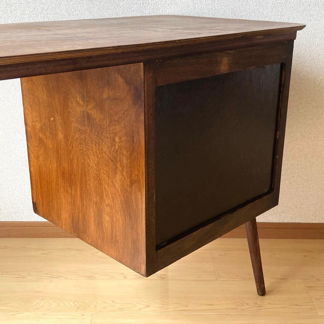 【最終価格10/16出品終了】イギリス製ヴィンテージデスク 北欧ヴィンテージ