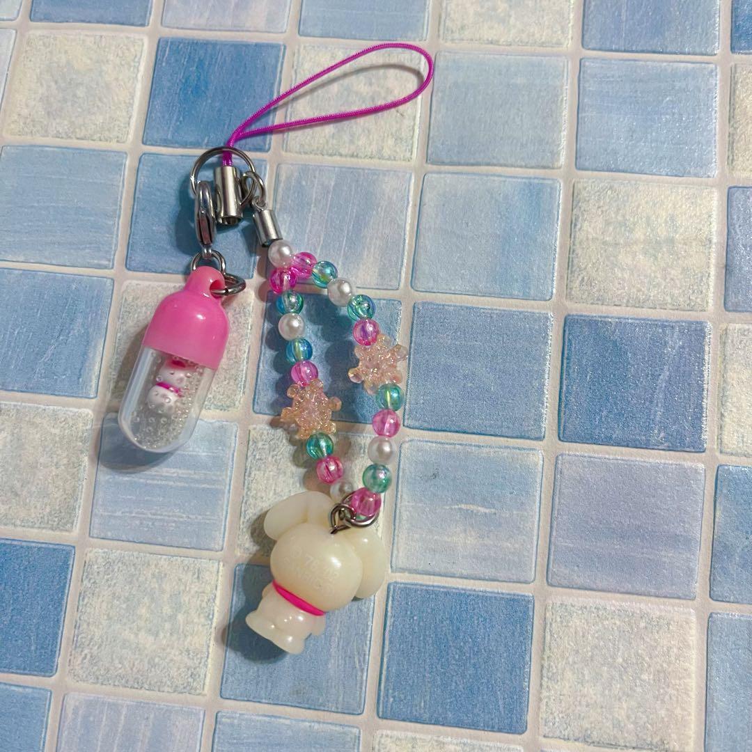 ご当地キティ　白うさぎ　カプセル　激レア　希少