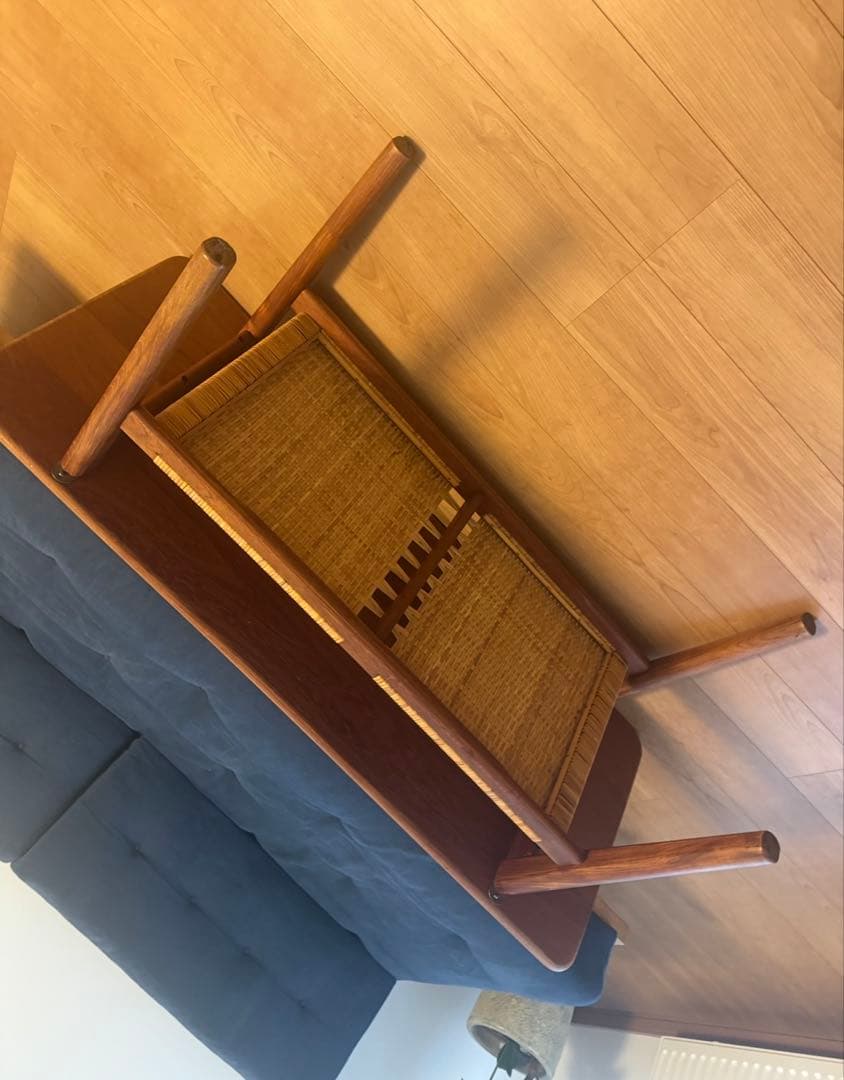 Hans J.Wegner センターテーブル　AT10