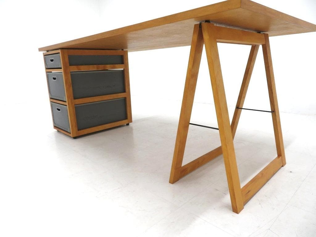 展示品　サザビー　作業台　デスク　店舗什器　デスク　机　片袖机