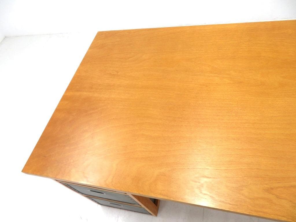 展示品　サザビー　作業台　デスク　店舗什器　デスク　机　片袖机