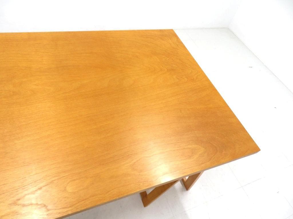 展示品　サザビー　作業台　デスク　店舗什器　デスク　机　片袖机