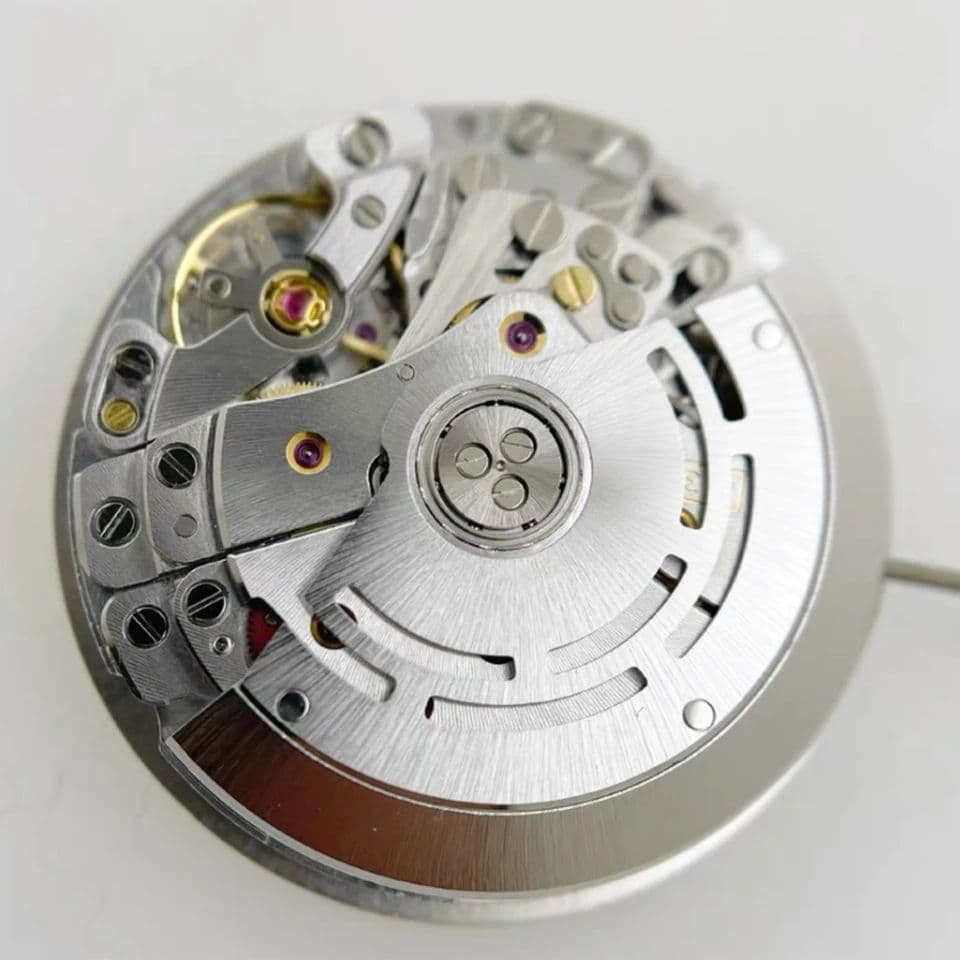 4130 ムーブメント 28800振動 8ビート