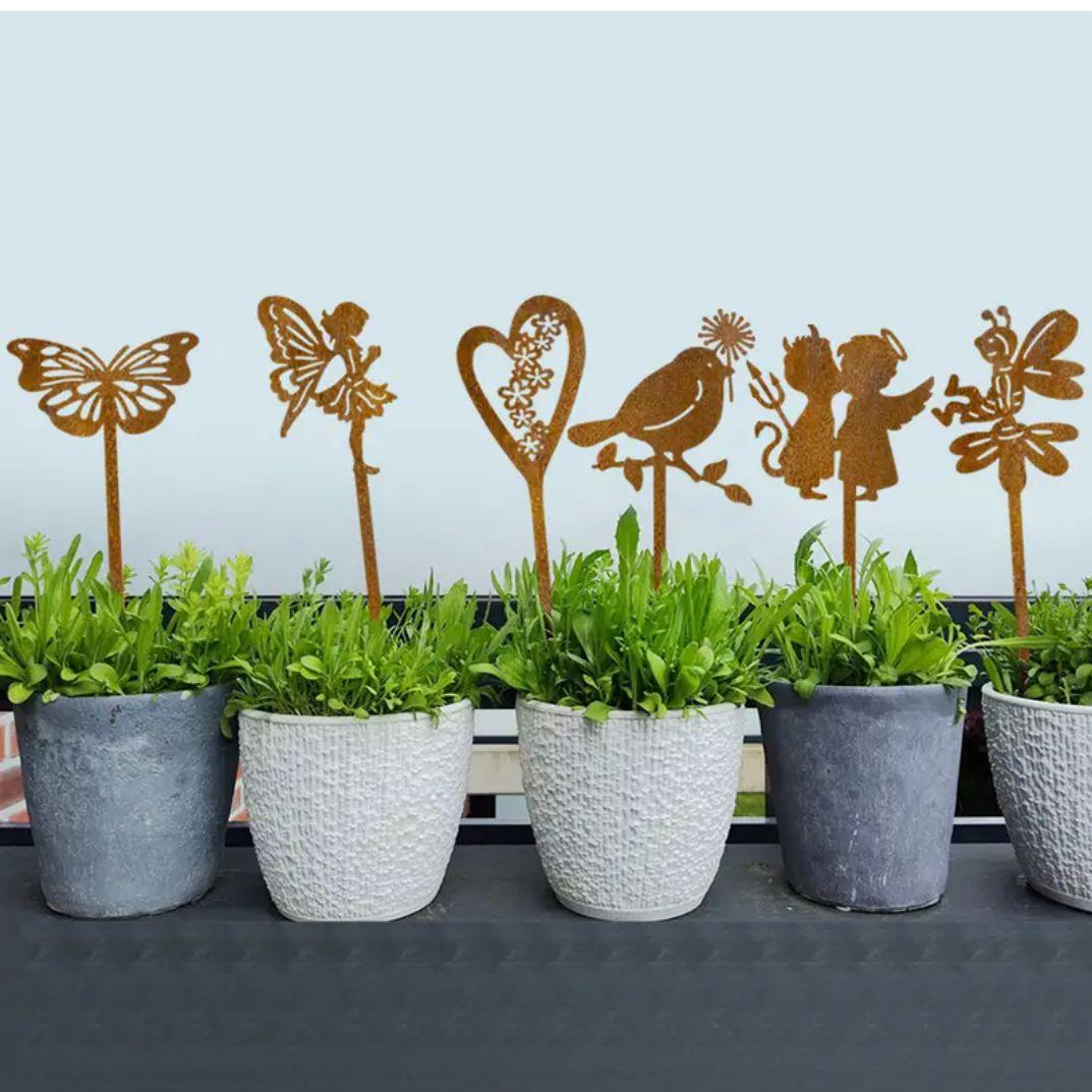 新品アイアン製ガーデンピック お花とミツバチ サビ錆ジャンク