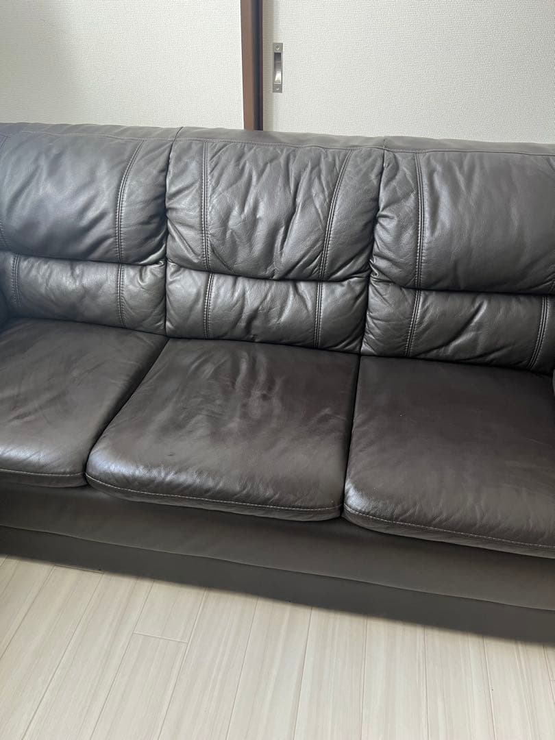 即日発送　ニトリ　三人掛けソファ　ブラック