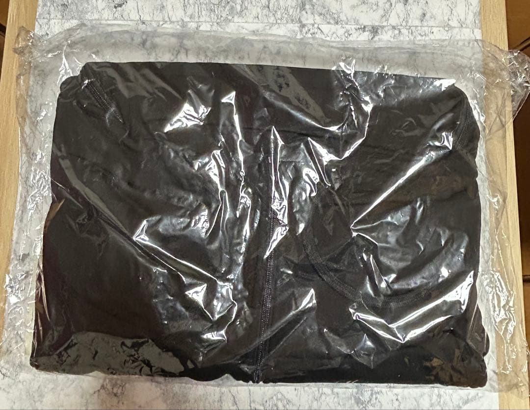 Acid Black Cherry ボリュームネックパーカー 未開封新品 ABC - メルカリ